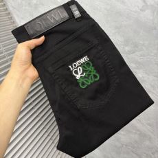 可愛く上品な雰囲気 ロエベ ブ...