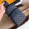 2026割引セール LV157 ショルダーバッグ 斜め掛けバッグ メンズバッグ ルイ ヴィトンスーパーコピー 存在感のある
