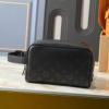 2026最新入荷 ルイ ヴィトンスーパーコピー LV207 ポーチ セカンドバッグ メンズバッグ もっとも高い人気を誇る