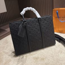 2026爆買い得価 ルイ ヴィ...