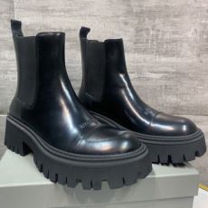 選べる極上 バレンシアガ ブランドコピー NXIEBAL018 シューズ ショートブーツ カジュアルシューズ 2026新品本物