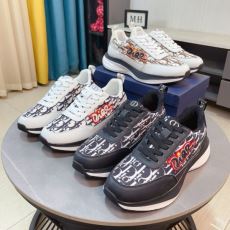【人気ブログ掲載】 ディオール 人気スーパーコピーブランド NXIEDIOR059 シューズ スニーカー カジュアルシューズ 3色可選 2026割引セール