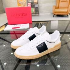 人気新品★超特価★ ヴァレンティノ VALENTINO NXIEVAL012 シューズ スニーカー カジュアルシューズ VOGブランドスーパーコピー 2026限定セール品質保証