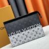 vogブランド コピー 優良店 2年以上連続１位獲得 ルイ ヴィトン LOUIS VUITTON 2024超激得品質保証 セカンドバッグ ポーチ