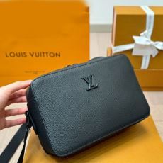 ルイ ヴィトン LOUIS V...