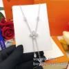 ネックレス ルイ ヴィトン ブランドコピー激安販売屋 2025高評価 2色可選 一味違うケーブル編みが魅力満点