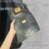 上品な雰囲気 プラダ PRADA ジーンズ 最大級ブランドコピー通販優良店 2025超激得定番