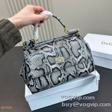 Dolce&Gabba...