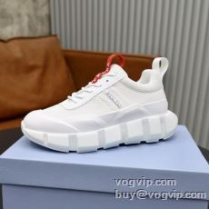 スニーカー カジュアルシューズ 2025最新入荷 プラダブランドコピー NXIEPR011 4色可選 芸能人に愛用者続出