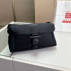 爆買い大得価 2025 ジバン...