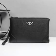 高級感を引き立てる 2025 PRADAブランドスーパーコピー NBAGPR011 プラダコピー ブランドポーチ