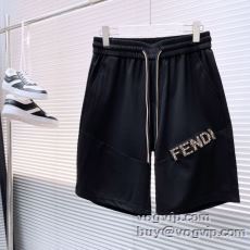 高級感漂わせる ショートパンツ...
