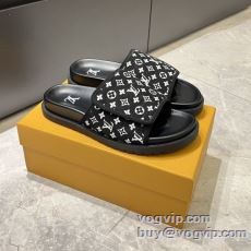ルイ ヴィトン LOUIS V...