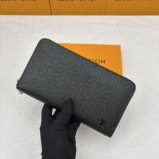 当店ランキング1位常連 ルイ ヴィトン ブランドスーパーコピー NQBLV010 2025HOT品質保証 長財布 M60003