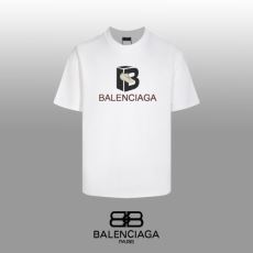 バレンシアガ コピー ブランド...