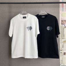 2025高品質 バレンシアガ BALENCIAGAブランドスーパーコピー NXZBAL271 半袖Tシャツ 2色可選 売れ筋のいい