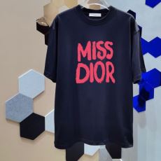 半袖Tシャツ 2025驚きの破...