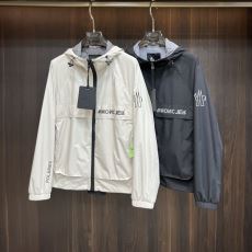モンクレール MONCLERブ...