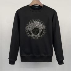 プルオーバーパーカー 2025高級品 通販 ヴェルサーチ ブランド 偽物 通販 WTVS043 ジャケット、上着 大注目！