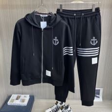 2025高級品 通販 トムブラウン ブランドスーパーコピー TBWT093 ジャージセット 上下セット