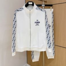 2025人気セール新品 フェンデ...