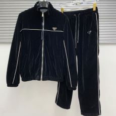 ジャージセット 上下セット 2025年モデル入荷 プラダ PRADAブランドスーパーコピー WTPR214 2色可選