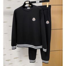 2025新作品 モンクレール ...