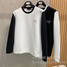 2025最新入荷 アークテリク...