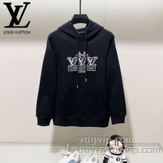 高級感ある ルイ ヴィトン LOUIS VUITTONコピー WTLV392 2025最新入荷 パーカー 2色可選