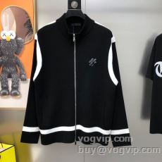 ニット セーター 2025高級品 通販 ルイ ヴィトン ブランドコピー WTLV550 2色可選 大人気アイテム！入手困難