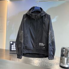 ルイ ヴィトン 偽物ブランド WTLV557 セレブ愛用の超人気商品 ブルゾン ジャケット、上着 2025激安大特価定番人気