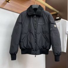 落ち着いた質感 モンクレール スーパーコピー 厳しい寒さに耐える MYMO024 ダウンジャケット 2026爆買い大人気