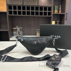 2026数量限定新品 プラダ ...