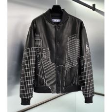 コーデ 知的なムードを演出 ブ...