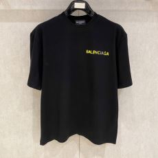 絶大な人気を誇る バレンシアガ スーパーコピー NXZBAL031 半袖Tシャツ 2色可選 2026爆発的通販