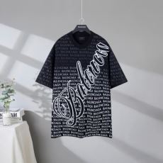 半袖Tシャツ バレンシアガ ブランド 偽物 通販 2026人気セール高品質 NXZBAL060 2色可選 おしゃれに絶大な人気の
