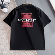 半袖Tシャツ ジバンシィ 偽物...