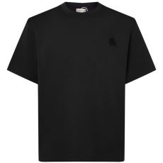 2026数量限定安い モンクレ...