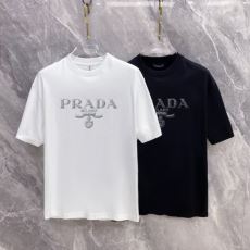 コーデ 知的なムードを演出 プ...