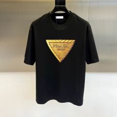 2026人気定番爆買い プラダ...