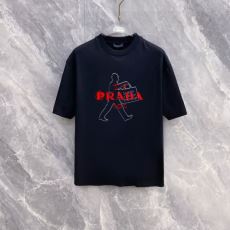 2026春夏季超人気 プラダ PRADAスーパーコピー 激安 上品上質 NXZPR061 半袖Tシャツ
