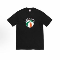 半袖Tシャツ シュプリームスー...