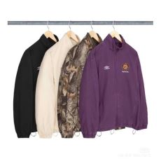 ブルゾン シュプリームコピー ...