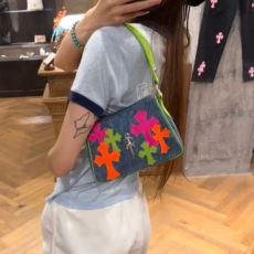 クロムハーツ CHROME HEARTSスーパーコピー 2026最安値本物保証 CHRBAG013 ショルダーバッグ 肌触りの気持ちい