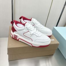 2026年モデル入荷 クリスチ...