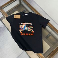 ムダな装飾を排したデザイン バーバリー BURBERRYスー...
