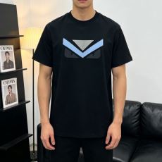 半袖Tシャツ フェンディ ブランドスーパーコピー 2026激安大特価新作 NXZFEN111 2色可選 首胸ロゴ