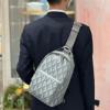 完成度の高い逸品 ディオールコピーブランド NBAGDIOR051 ショルダーバッグ 斜め掛けバッグ メンズバッグ 2026割引セール