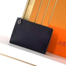 実用性に溢れるアイテム エルメスコピーブランド NBAGHE007 ポーチ セカンドバッグ メンズバッグ 4色可選 2026超人気新品