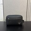可愛く上品な雰囲気 プラダコピーブランド 2026お得セール NBAGPR073 ポーチ セカンドバッグ メンズバッグ
